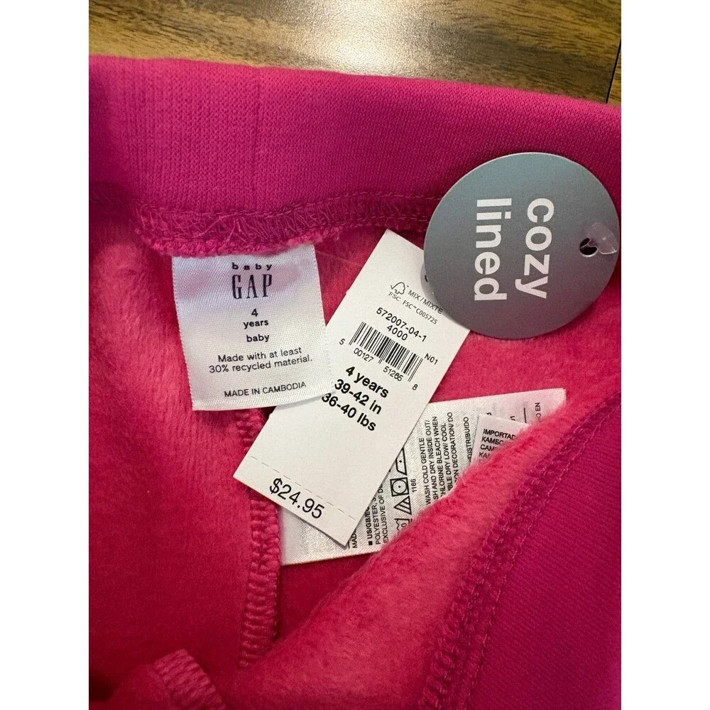 GAP nwt baby